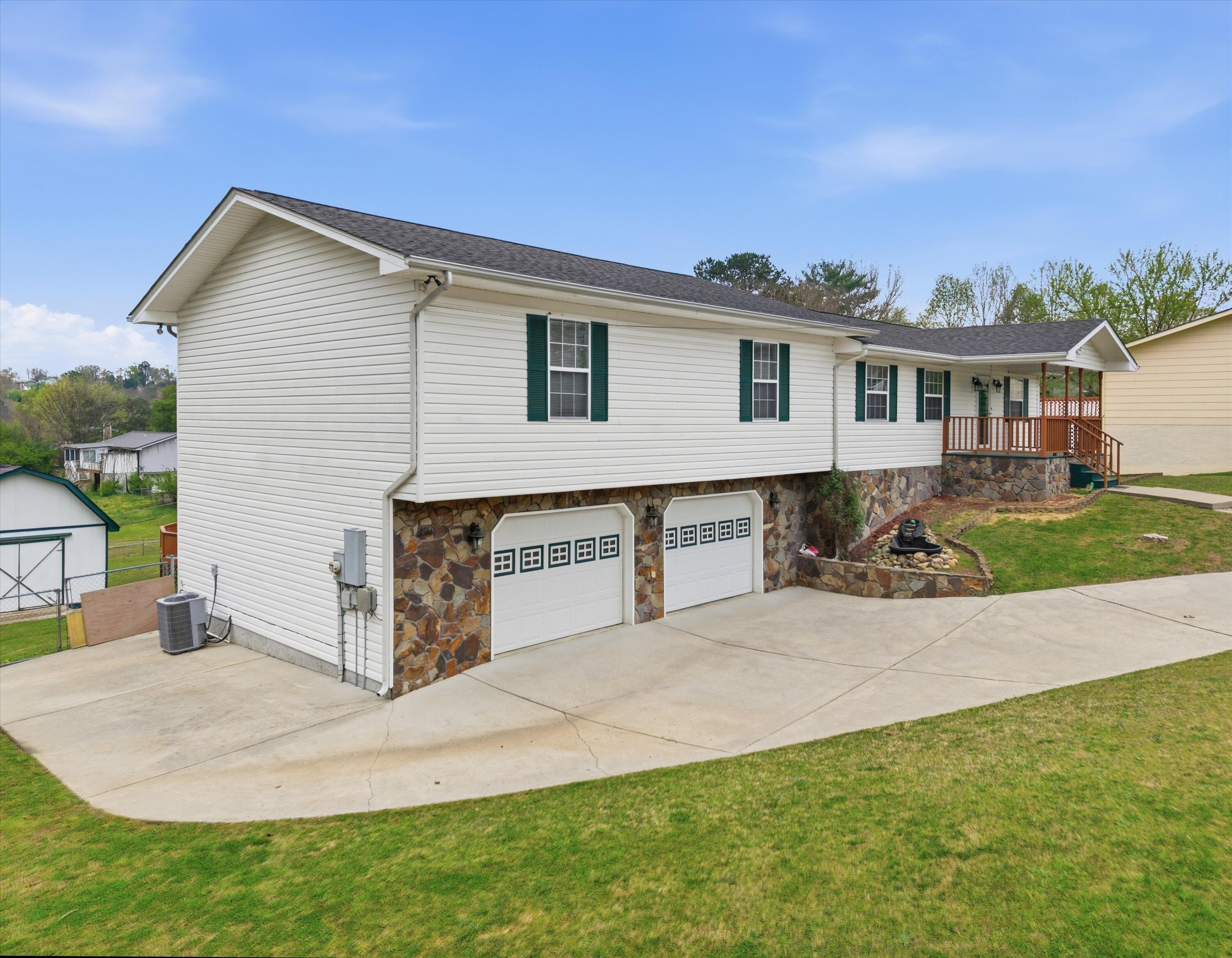 516 Hill Street Ringgold, GA 30736 - Photo 5 of 48 05-516HillSt_042