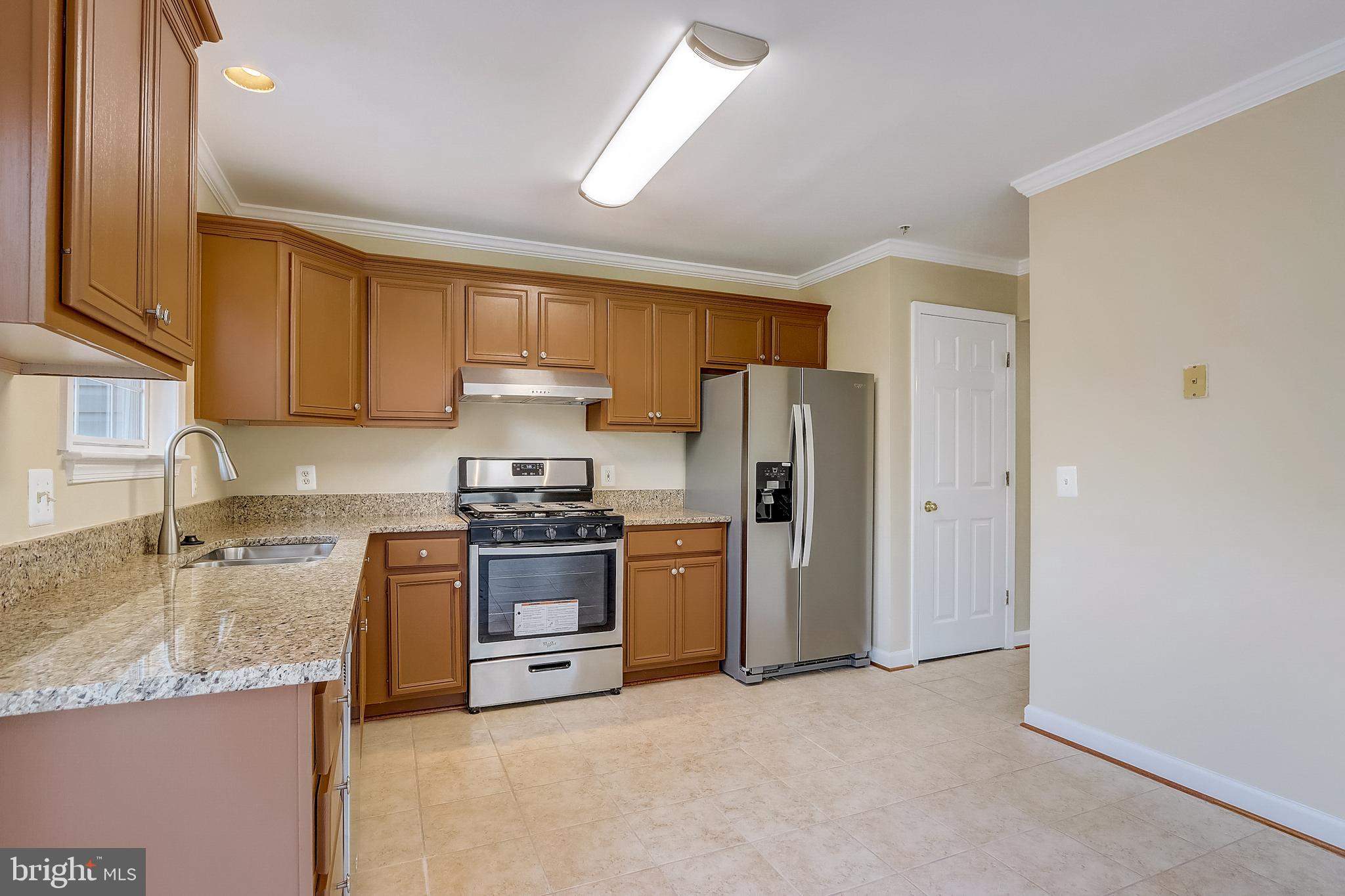6613 Ridgeborne Drive Baltimore, MD 21237 - Photo 14 of 36 Gallery Image 14