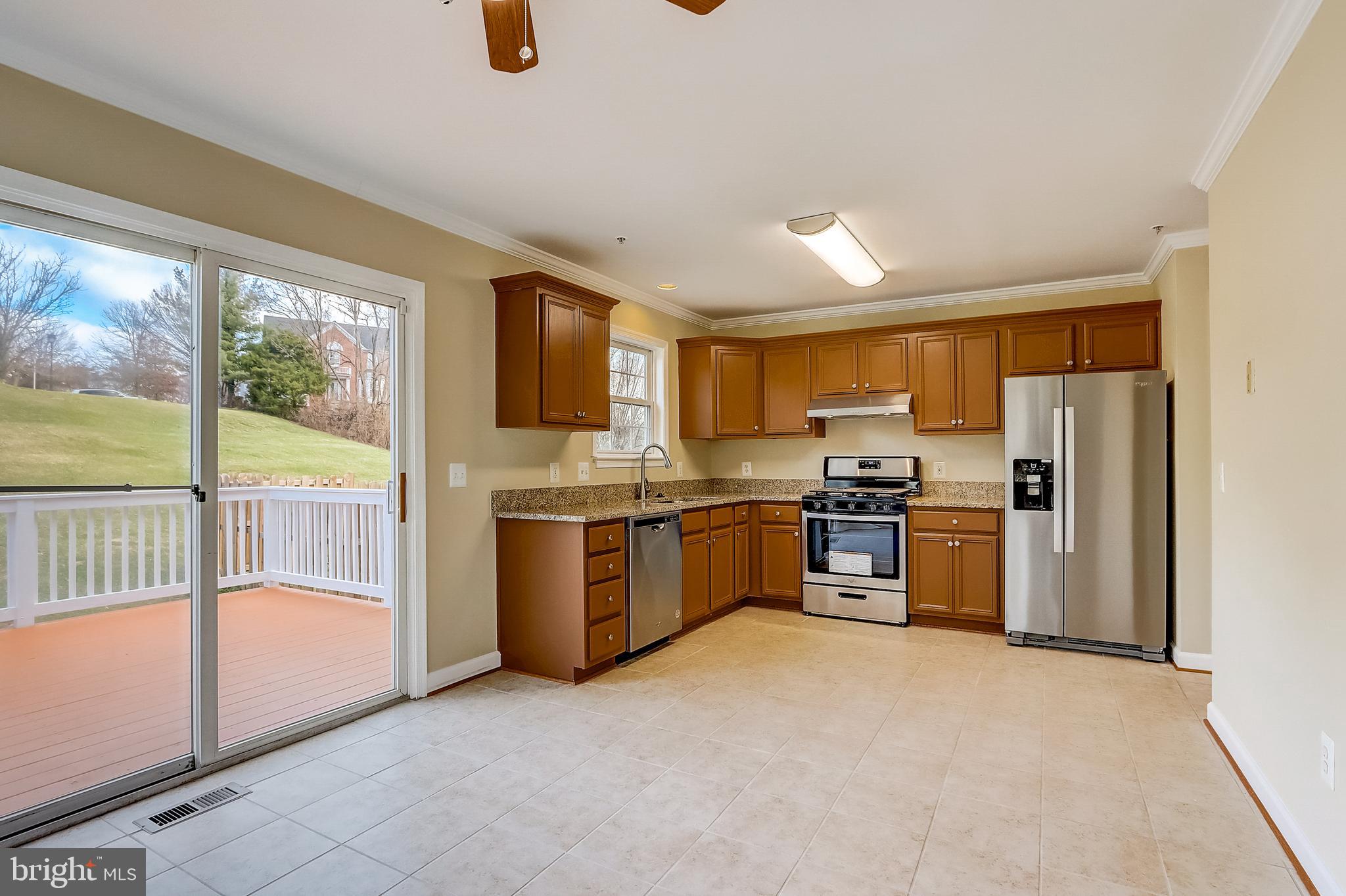6613 Ridgeborne Drive Baltimore, MD 21237 - Photo 10 of 36 Gallery Image 10