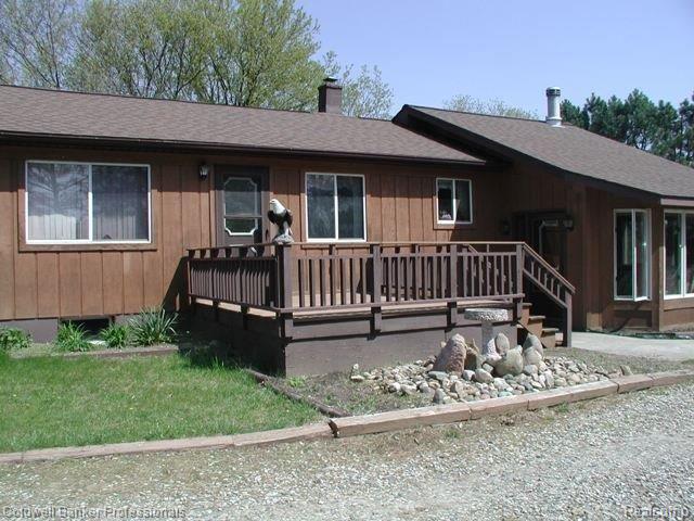 516 North Wilder Road Lapeer, MI 48446 - Photo 1 of 19 516 Wilder front