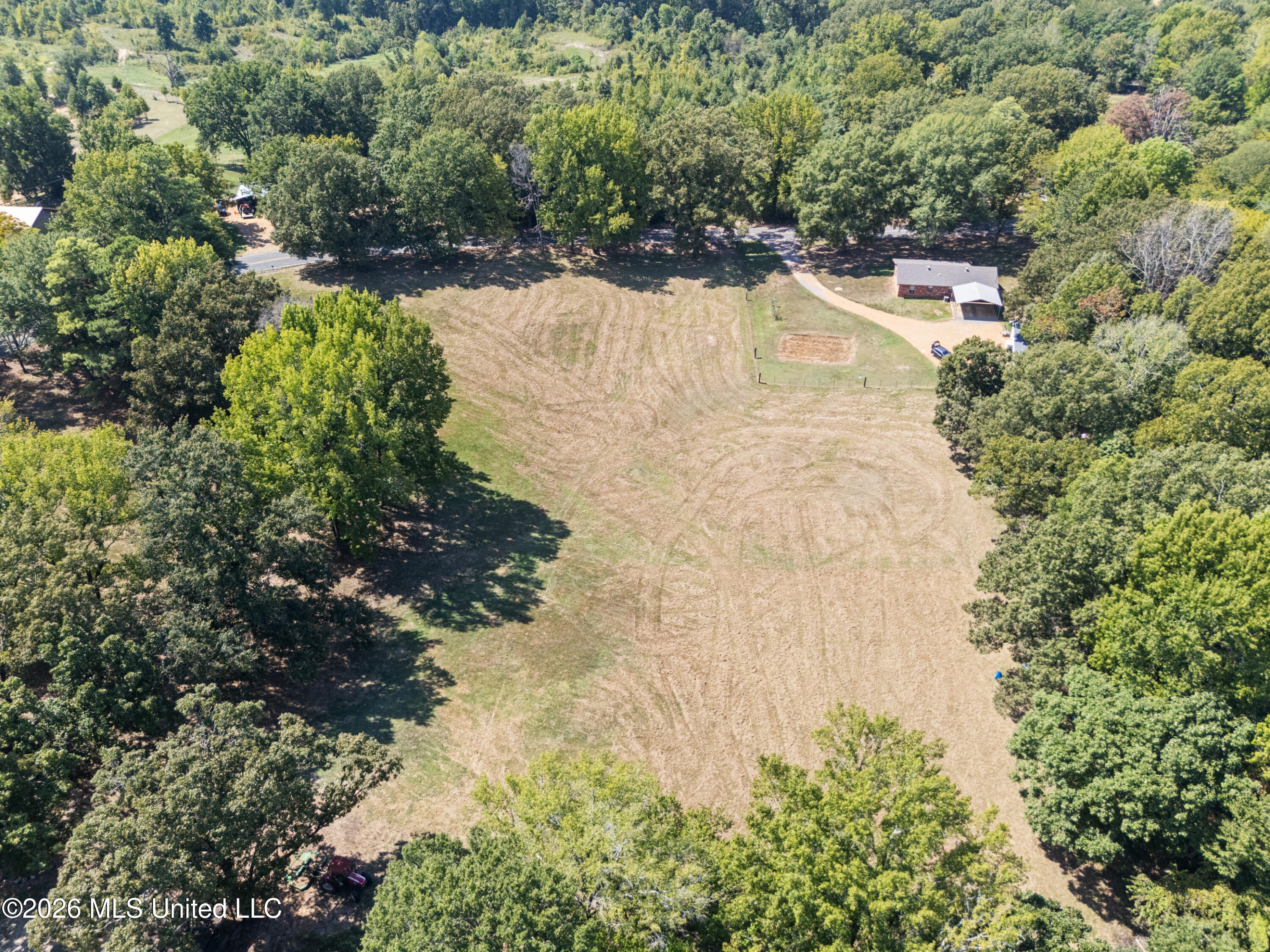 2326 Bluegoose Road Sarah, MS 38665 - Photo 35 of 38 34_dji_20260916131149_0096_d