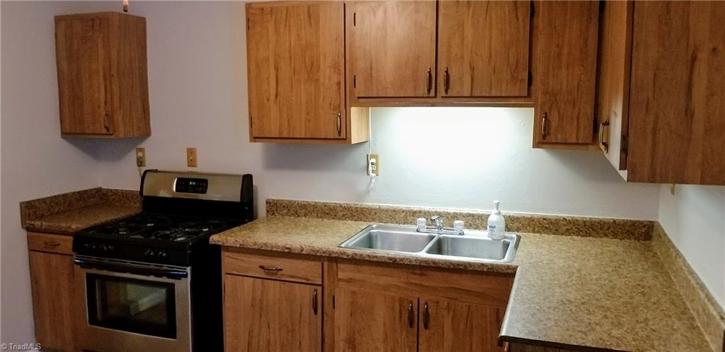 521 Pendleton Street High Point, NC 27260 - Photo 11 of 27 Gallery Image 11