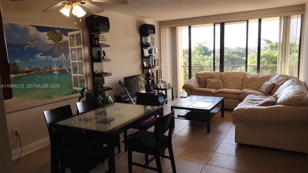 $1,700 | 1470 Northeast 123rd Street, Unit A606, North Miami, FL 33161