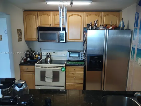 $1,700 | 1470 Northeast 123rd Street, Unit A606, North Miami, FL 33161