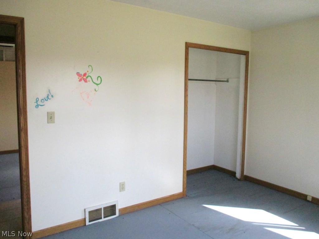 8770 Wadsworth Road Windham, OH 44288 - Photo 12 of 17 Gallery Image 12