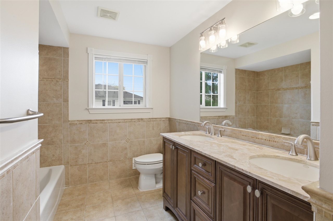 653 Perrien Place Grosse Pointe, MI 48236 - Photo 42 of 54