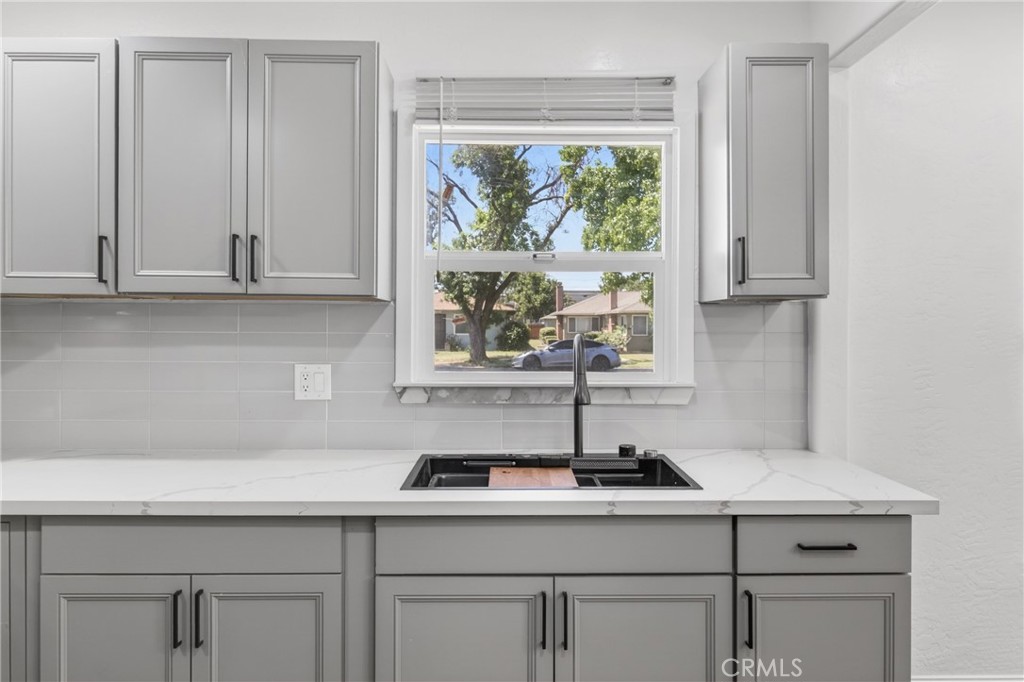 1127 West 19th Street Merced, CA 95340 - Photo 14 of 29