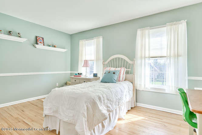 7 Marc Road West Long Branch, NJ 07764 - Photo 21 of 82 7 Marc Rd West Long Branch NJ-small-074-