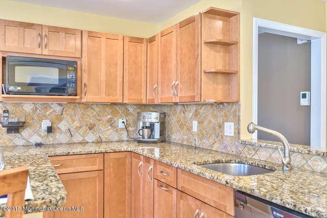 7 Marc Road West Long Branch, NJ 07764 - Photo 45 of 82 7 Marc Rd West Long Branch NJ-small-039-