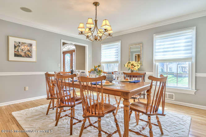 7 Marc Road West Long Branch, NJ 07764 - Photo 8 of 82 7 Marc Rd West Long Branch NJ-small-032-