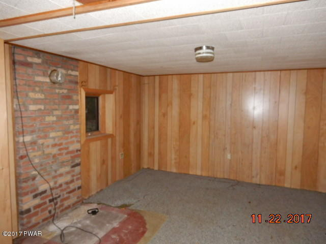 9 Chipmunk Trail Hawley, PA 18428 - Photo 11 of 12