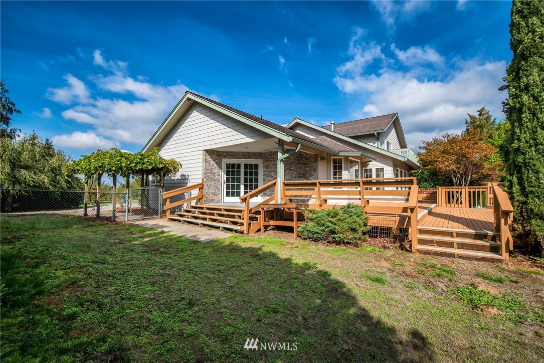 670 Beard Road Lynden, WA 98264 - Photo 1 of 25