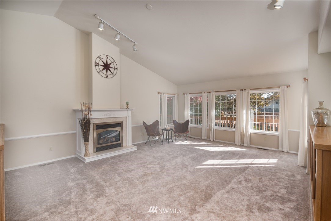 670 Beard Road Lynden, WA 98264 - Photo 2 of 25