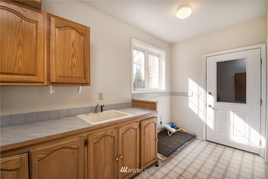 670 Beard Road Lynden, WA 98264 - Photo 10 of 25