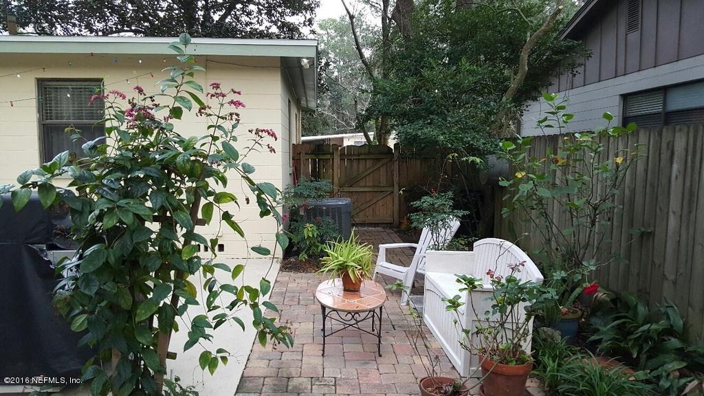 2419 Patsy Anne Drive Jacksonville, FL 32207 - Photo 8 of 33 Patsy Anne back 5