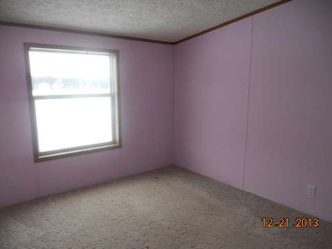 7760 East Deckerville Road Deford, MI 48729 - Photo 8 of 12 20389345-7.JPG