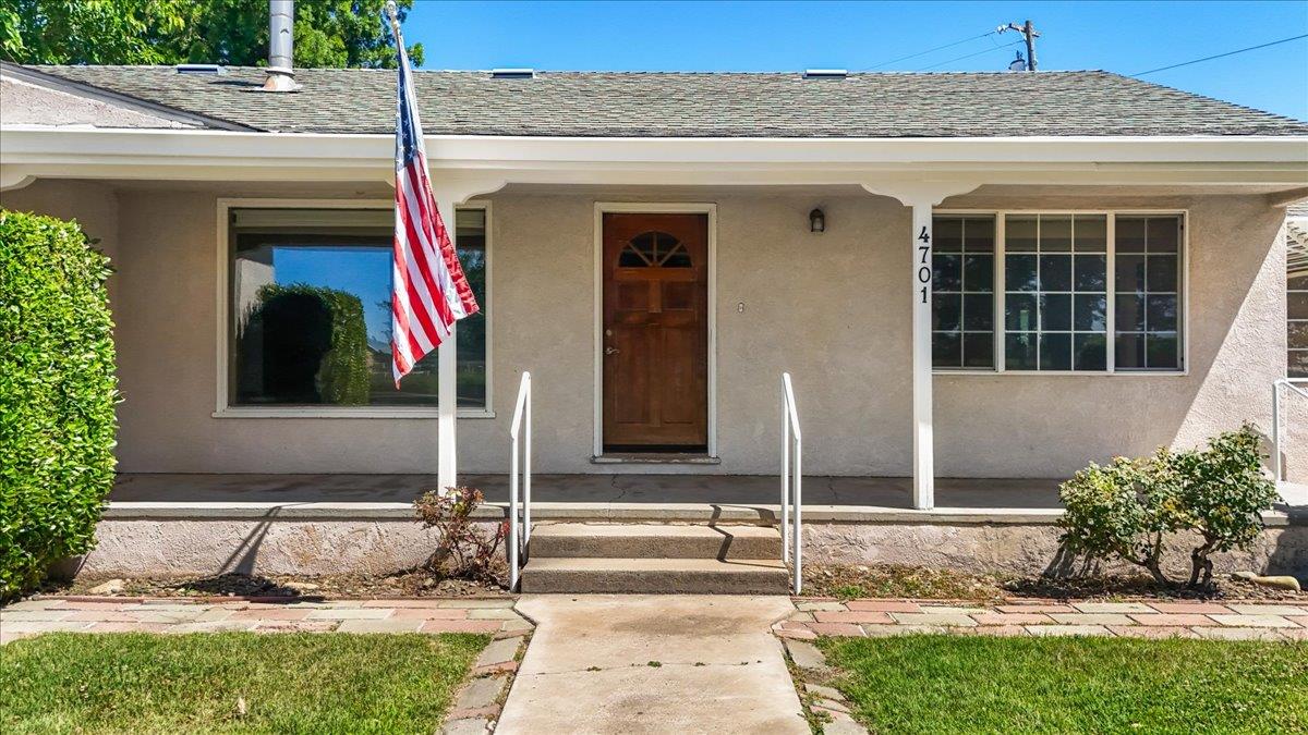 4701 Lone Tree Road Valley Home, CA 95361 - Photo 8 of 59 a front view of a house