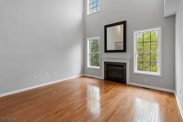 $795,000 | 76 Henning Terrace, Denville, NJ 07834