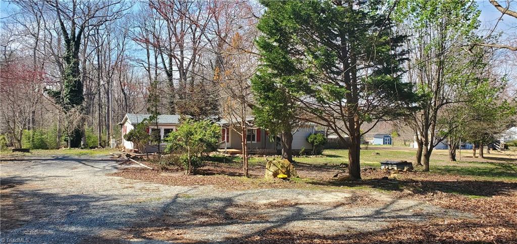 7826 Garrett Road Liberty, NC 27298 - Photo 9 of 13 Gallery Image 9
