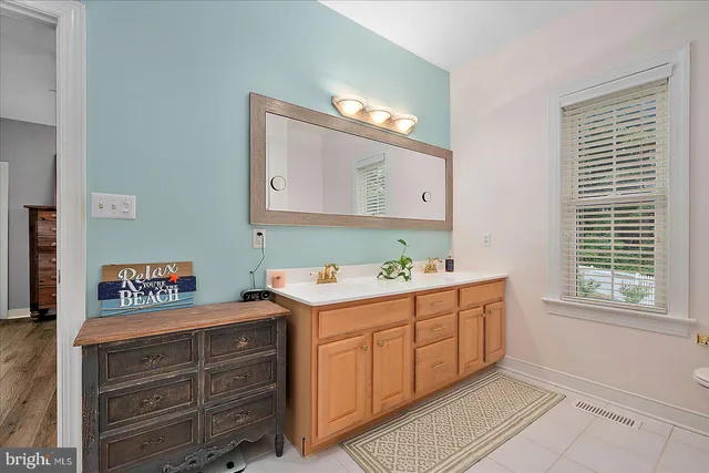 $595,000 | 9410 Lake View Drive, Berlin, MD 21811