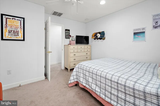 $595,000 | 9410 Lake View Drive, Berlin, MD 21811