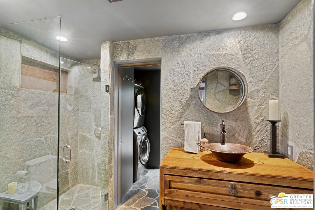 15911 Falls Creek Road Whitewater, CA 92282 - Photo 14 of 61 a bathroom with a sink and a mirror