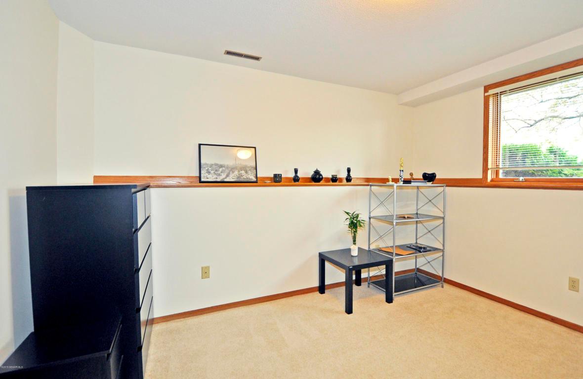 5809 Fairway Drive Northwest Rochester, MN 55901 - Photo 14 of 18 Gallery Image 14