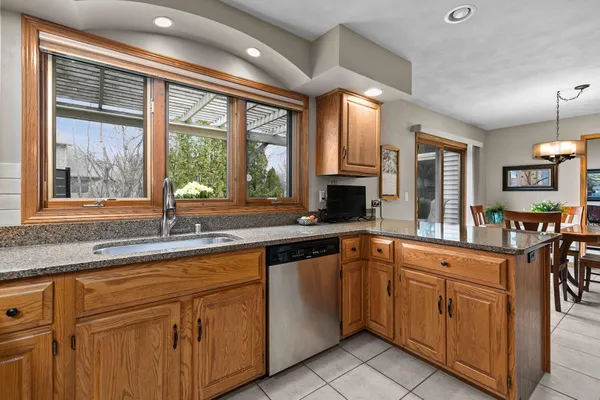 $529,900 | 3113 Park Lawn Court, Appleton, WI 54911