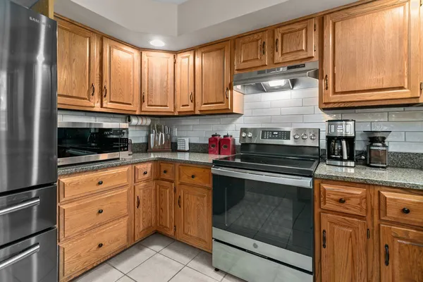 $529,900 | 3113 Park Lawn Court, Appleton, WI 54911