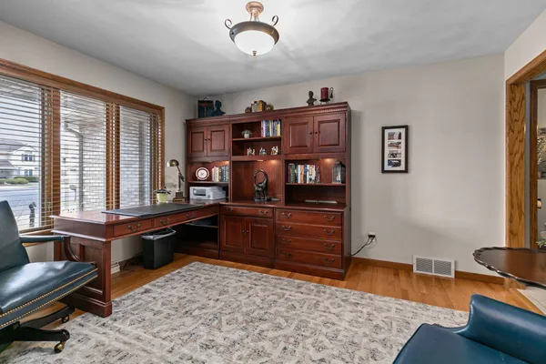 $529,900 | 3113 Park Lawn Court, Appleton, WI 54911