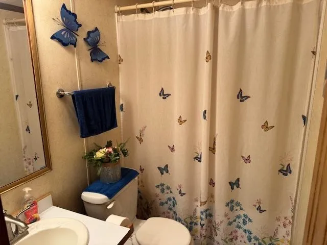 $58,000 | W211N11782 Hilltop Drive, Germantown, WI 53022