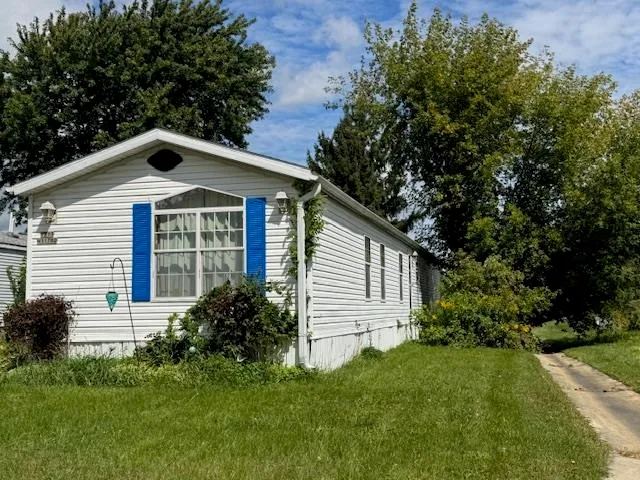 $58,000 | W211N11782 Hilltop Drive, Germantown, WI 53022