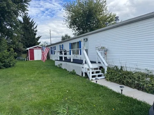 $58,000 | W211N11782 Hilltop Drive, Germantown, WI 53022