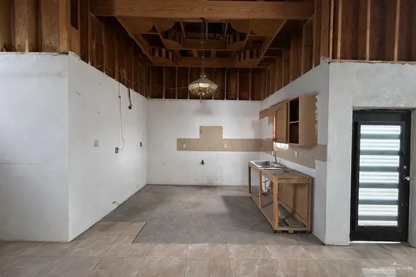 a view of a storage & utility room