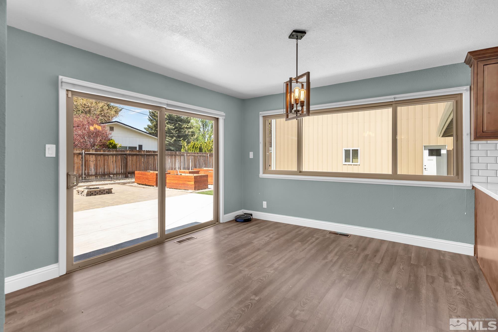 12250 South Hills Drive Reno, NV 89511 - Photo 14 of 40 Photo 14