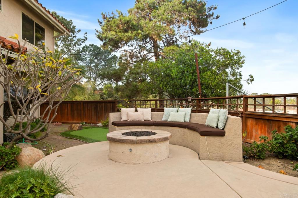 391 Via Almansa Encinitas, CA 92024 - Photo 33 of 35 a view of a patio with couches and potted plants