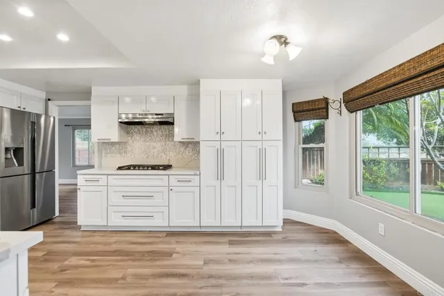 $6,999 | 391 Via Almansa, Encinitas, CA 92024