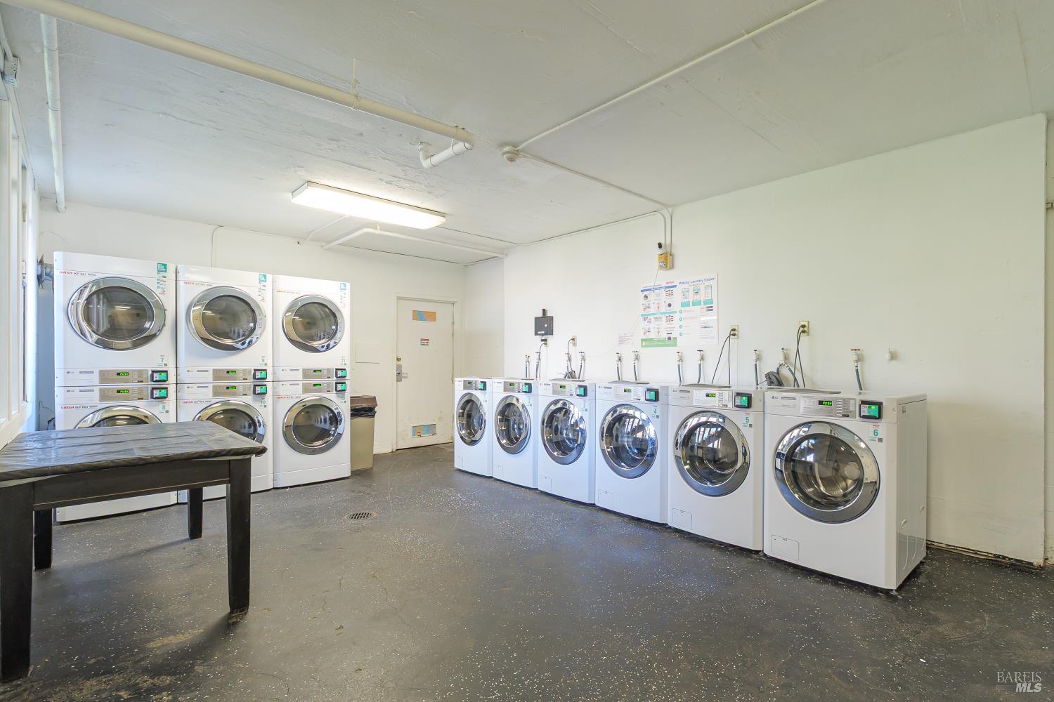 1544 Center Road, Unit 91 Novato, CA 94947 - Photo 19 of 34