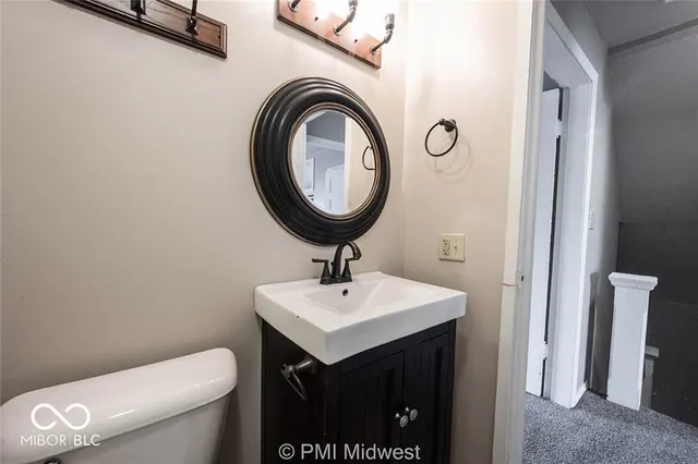 $1,099 | 448 North Linwood Avenue, Indianapolis, IN 46201