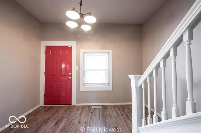 $1,099 | 448 North Linwood Avenue, Indianapolis, IN 46201