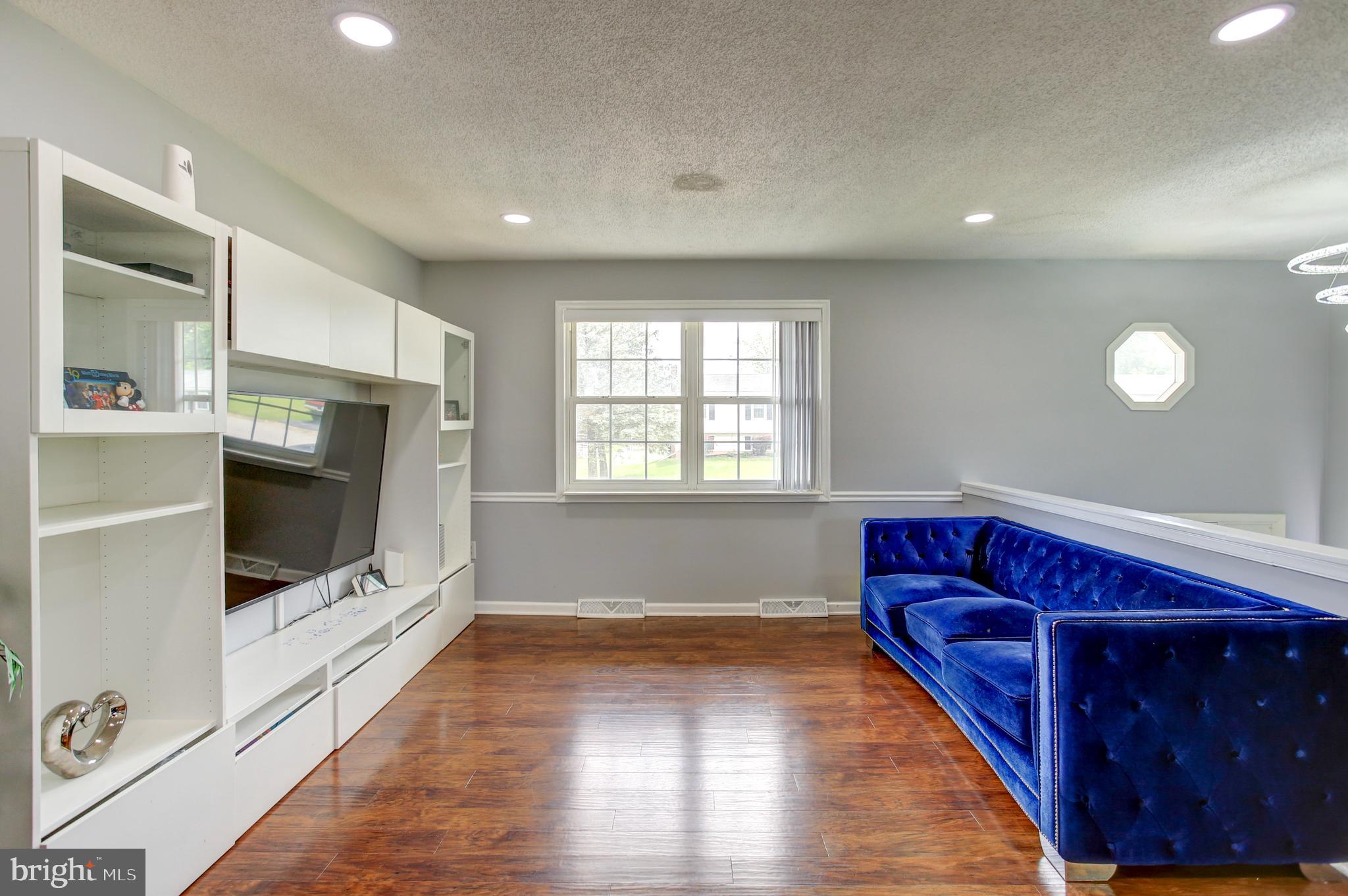 4226 Marlborough Road Dover, PA 17315 - Photo 4 of 41 Gallery Image 4