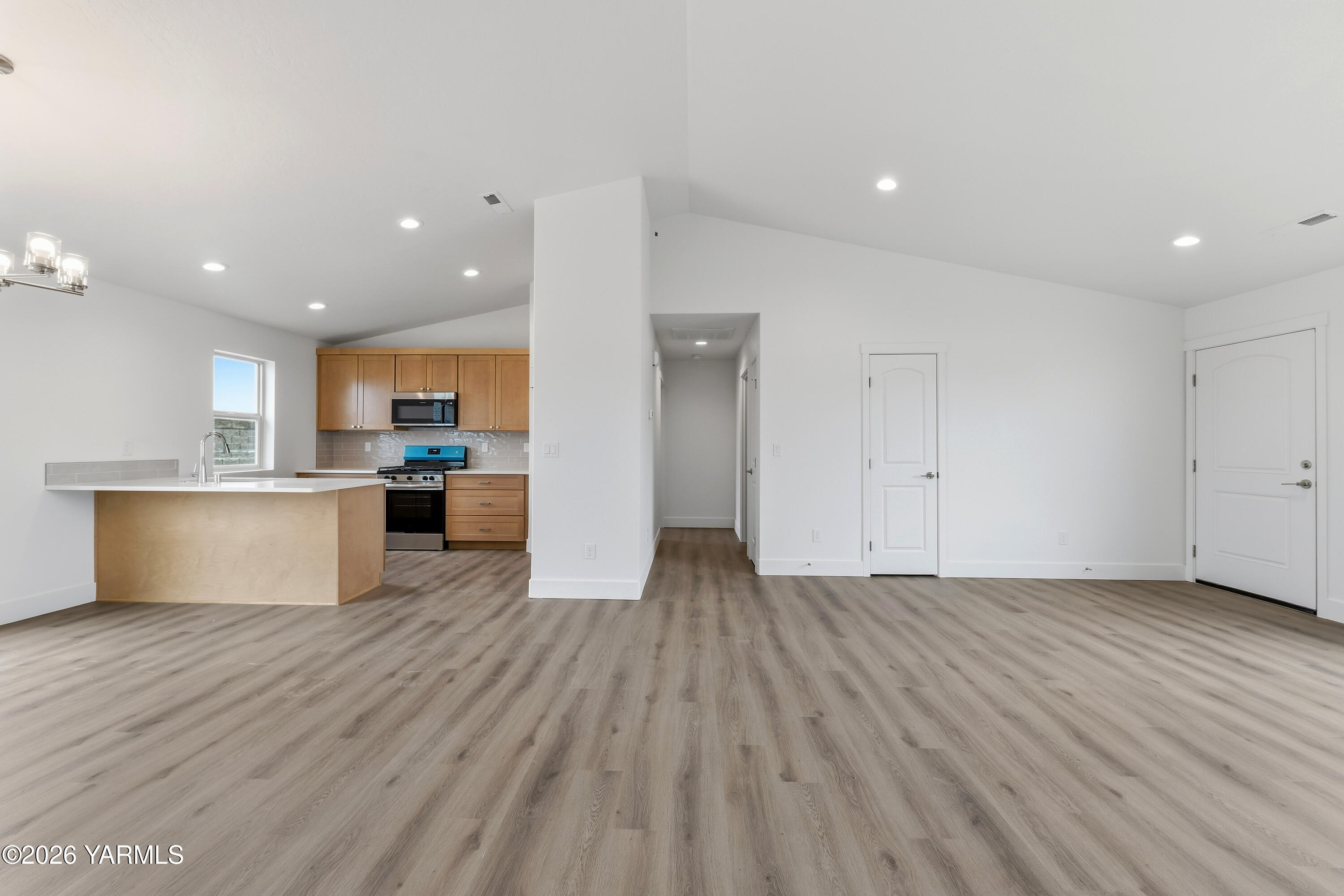 604 Vineyard Street, Unit PHASE 2 LOT 13) SPEC Grandview, WA 98930 - Photo 13 of 21 14