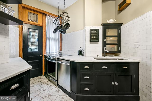 $725,000 | 700 Washington Place, Unit 2B, Baltimore, MD 21201