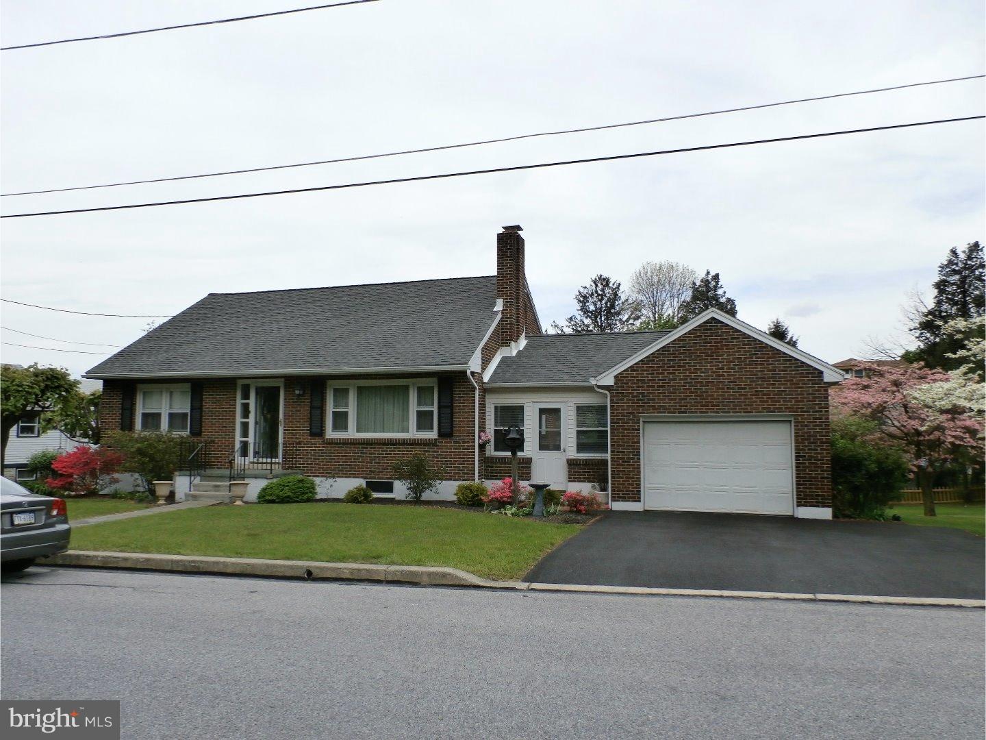 719 Cameron Street Reading, PA 19607 - Photo 1 of 16
