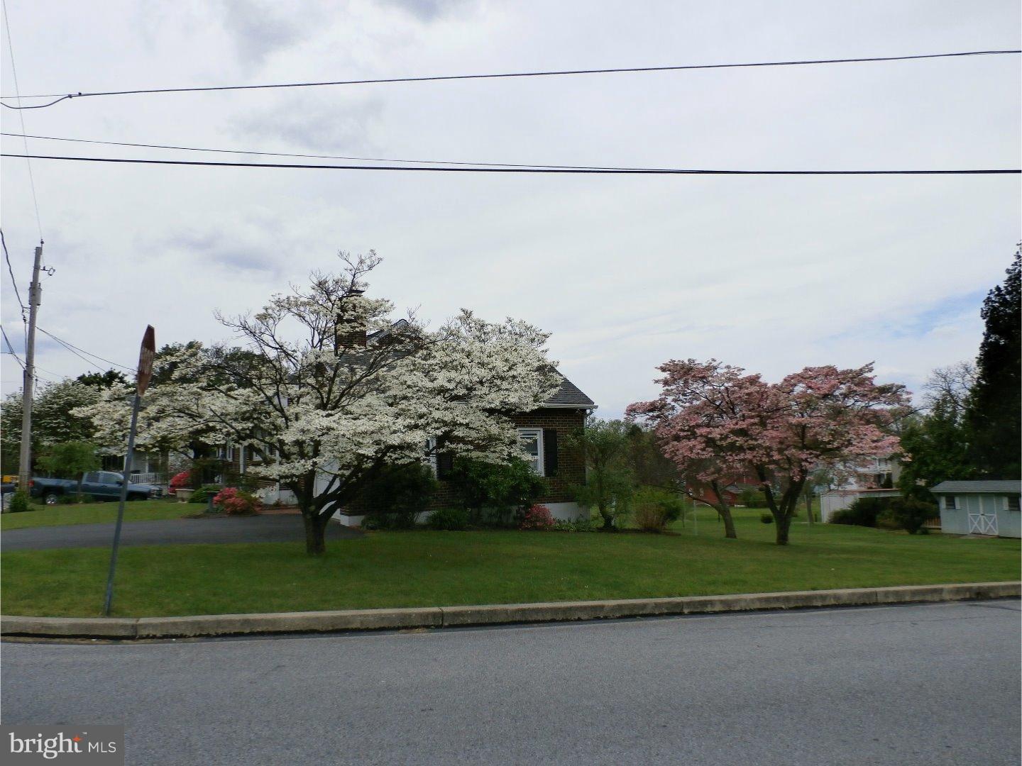 719 Cameron Street Reading, PA 19607 - Photo 12 of 16