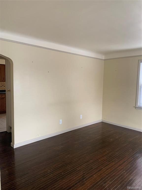 26380 Oakland Street Inkster, MI 48141 - Photo 3 of 23