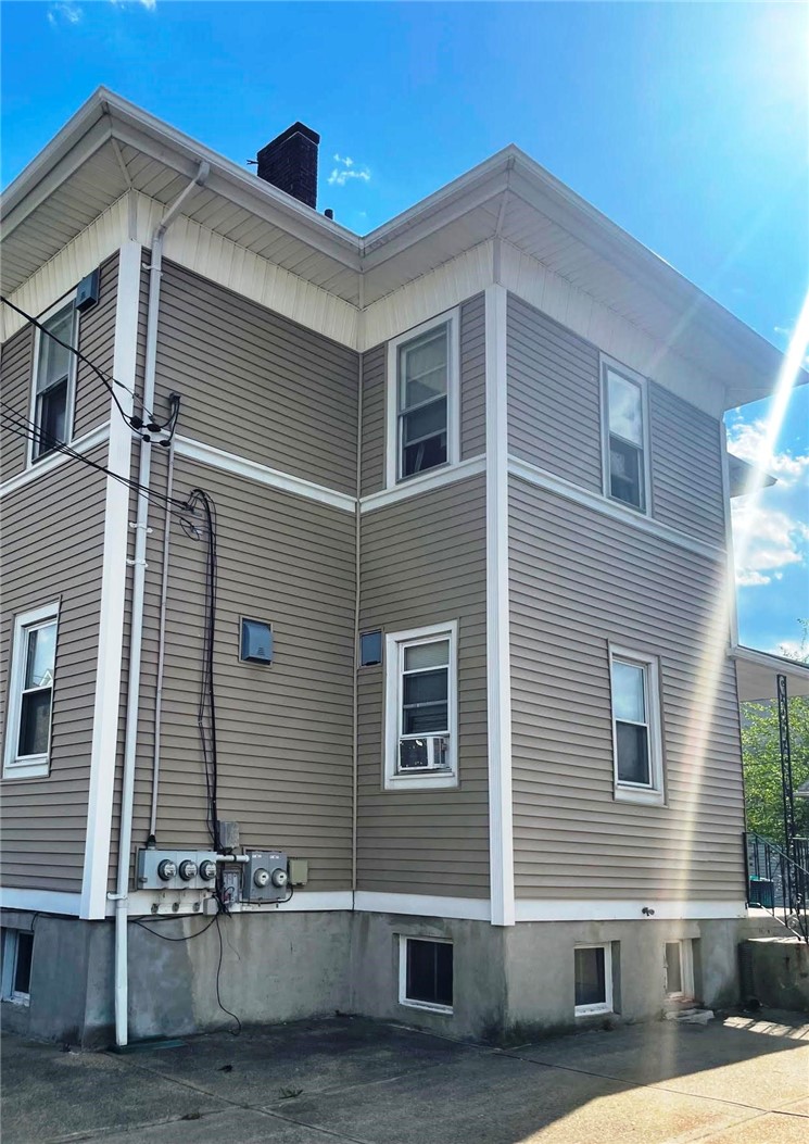 38 Lawrence Street Pawtucket, RI 02860 - Photo 38 of 39