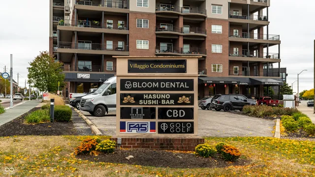 $575,000 | 435 Virginia Avenue, Unit 706, Indianapolis, IN 46203