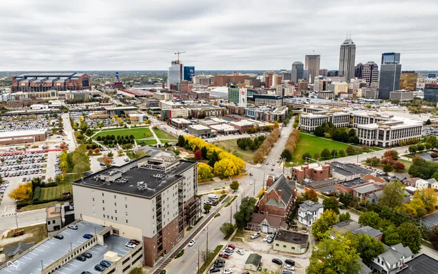 $575,000 | 435 Virginia Avenue, Unit 706, Indianapolis, IN 46203