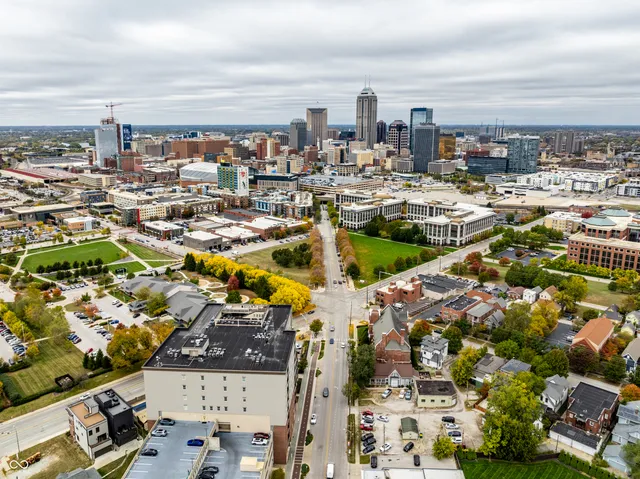 $575,000 | 435 Virginia Avenue, Unit 706, Indianapolis, IN 46203